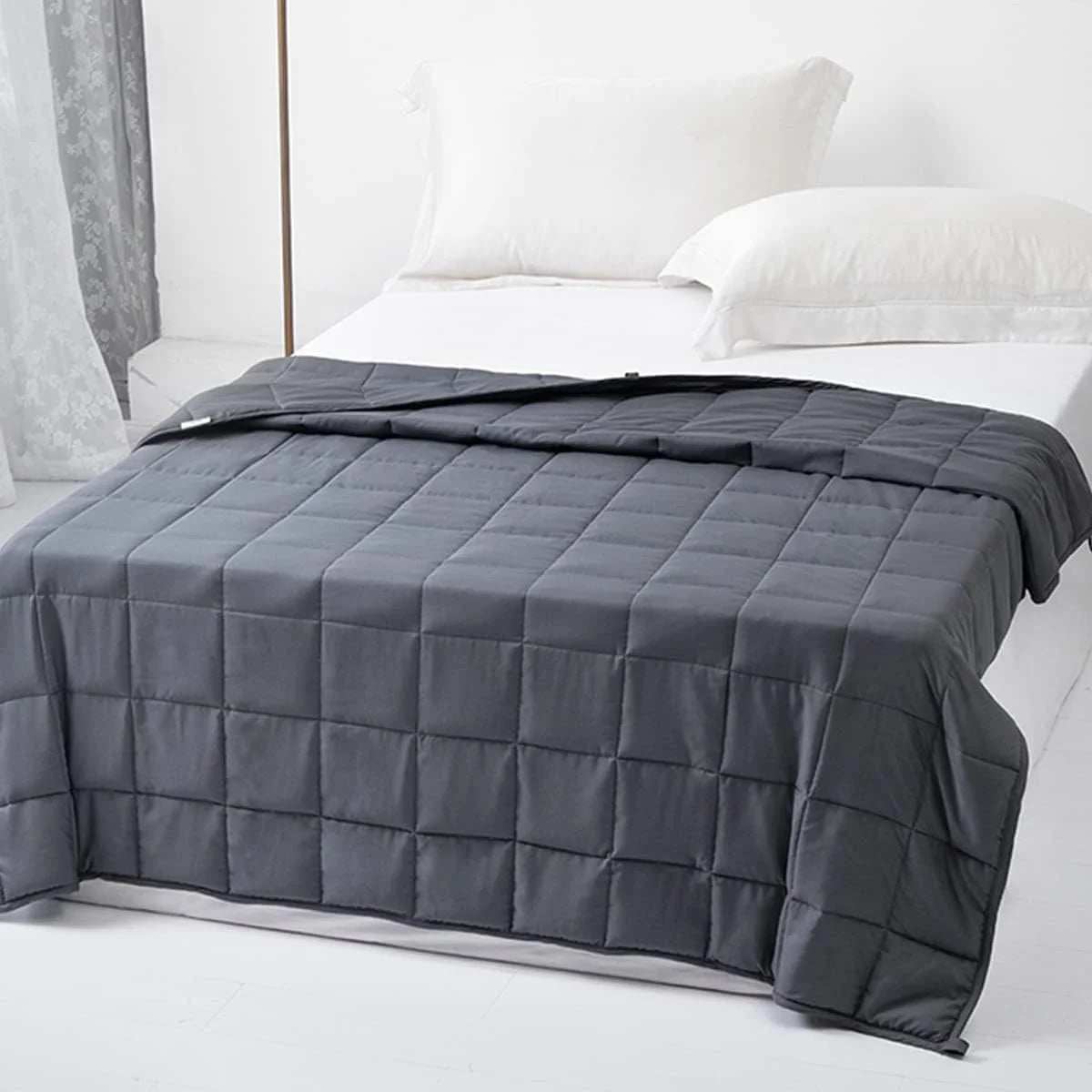 Queen Size Weighted Blankets for Adults